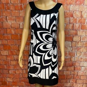 Connected Apparel Black and White‎ Floral Bateau Neck Dress